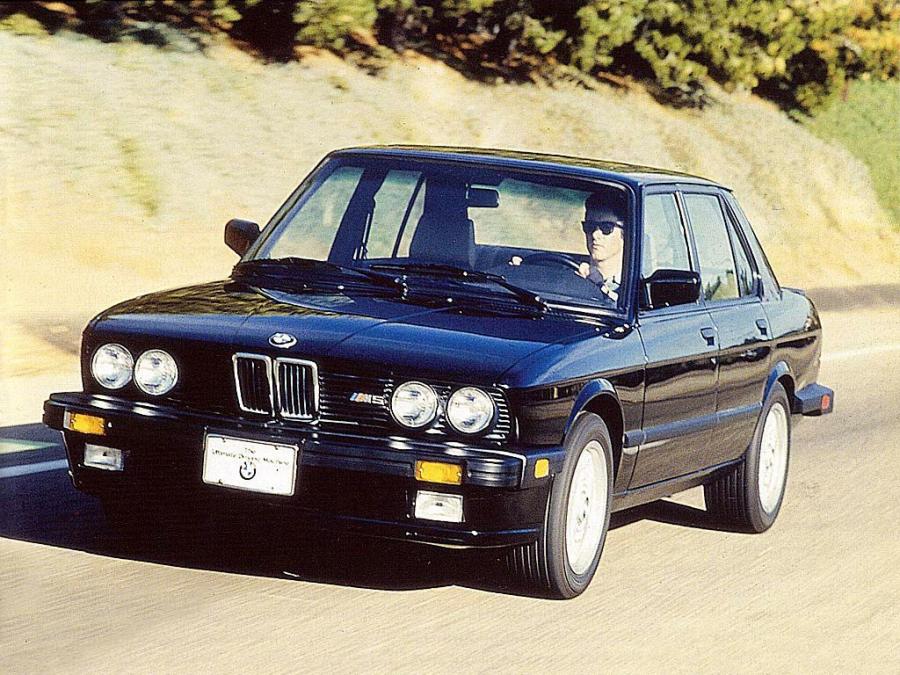  BMW M5 1986 года  (US) (фото 10 из 10)